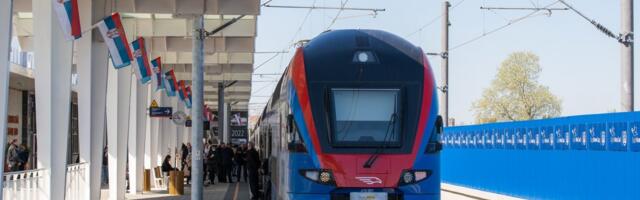 Prve slike voza koji je iskliznuo iz šina u Subotici: Veći broj putnika čekao evakuaciju