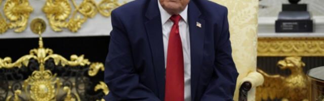Трамп: Састанак са Ираном сутра у Дохи