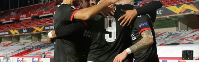 Poraz Ajaksa motiviše PSV, Fajenord i AZ