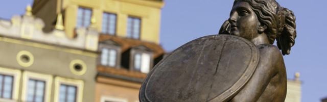 Onlajn prostor iza gvozdene zavese: Poljska, Mađarska i Rusija