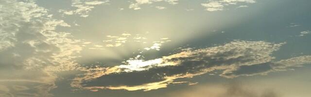 Razvedravanje i znatno toplije narednih dana