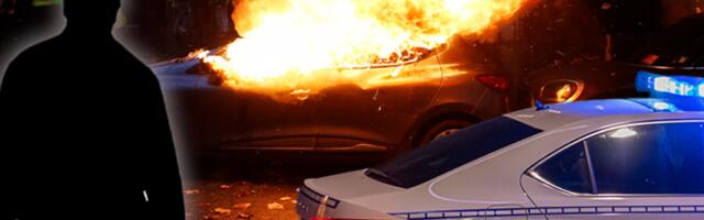 NASTAVLJA SE PALJENJE AUTOMOBILA U BEOGRADU! Maskirani piroman zapalio audi na Čukarici, požar se proširio na džip!