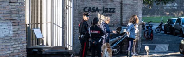 SRBIN HTEO DA ČESTITA ŽENI BOŽIĆ, PA ZAVRŠIO U LISICAMA: Karabinjeri postavili zasedu našem državljaninu, a evo zašto je pao!