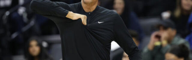 Даг Кристи и следеће сезоне тренер Сакрамента