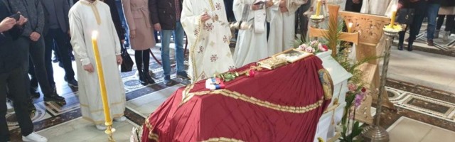 Oproštajne poruke episkopa Teodosija i M. Bećkovića od vladike Atanasija