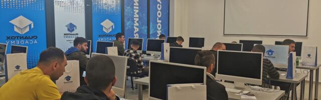Ово је најуноснији посао данашњице, плата и преко 3.000 евра: Број програмера у Србији повећао се за чак 100.000 али за све има посла