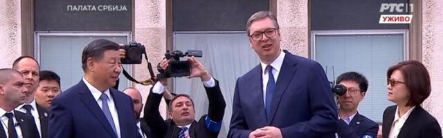 "SAMO JE NEBO GRANICA" Vučić se obratio hiljadama građana ispred Palate Srbija - Pišemo istoriju, svi ćemo se sećati ovog dana