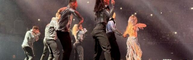 NOĆAS GORI SKOPLJE! Svi đuskaju i pevaju uglas s Teom Tairović, sportska hala “Boris Trajkovski” na nogama! (GALERIJA, VIDEO)