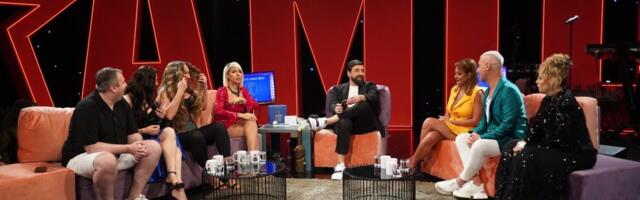 "Znam sa kim ste varale muževe": Voditelj zapretio pevačicama sa pištoljem u rukama