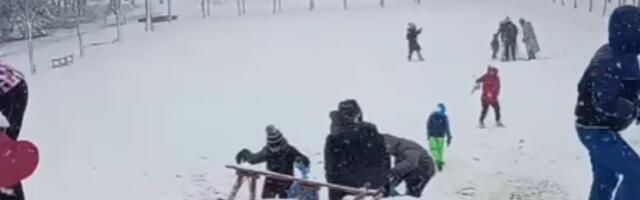 Hej, haj baš nas briga: Ovde nikad veće radosti (VIDEO)