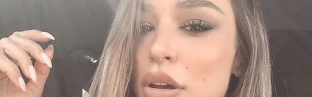 EDITA ARADINOVIĆ NEPREPOZNATLJIVA - SVI SE PITAJU ŠTA JOJ SE DESILO! Pevačica POBESNELA zbog REAKCIJE pratilaca, pa uradila OVO! /FOTO/