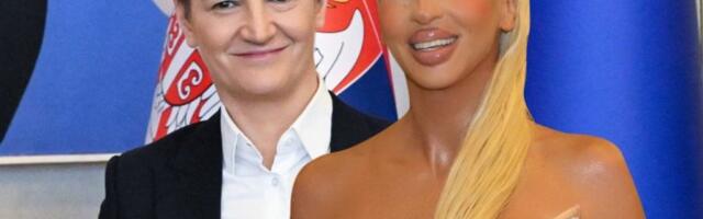 DA SAM GEJ, BILA BIH SA ANOM BRNABIĆ: Jelena Karleuša opčinjena predsednicom Skupštine! (VIDEO)