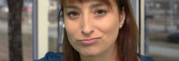 Aleksandra je sa 22 počela da koristi kotraceptivne injekcije, a onda su joj poispadali zubi: "Nisam imala prave informacije"