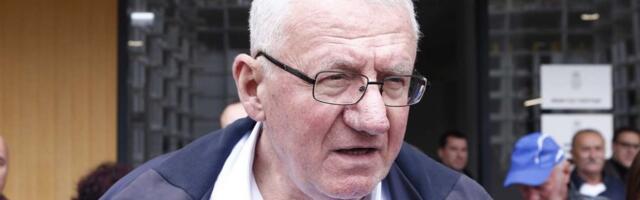 Šešelj prvostepeno osuđen zbog povrede časti i ugleda novinarke