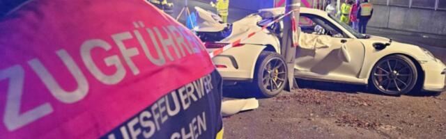 OVO JE SRBIN KOJI JE POGINUO U STRAVIČNOJ NESREĆI U MINHENU! Trkali se na ulici, pa se zakucali u banderu - NIKI (33) BIO NA MESTU SUVOZAČA! (FOTO)