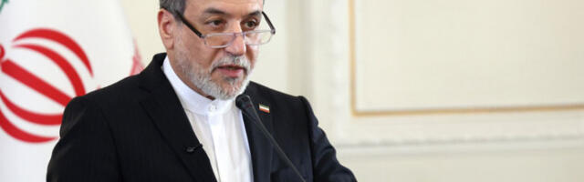 Иран и САД у Швајцарској: Аракчи допутовао на кључне нуклеарне преговоре