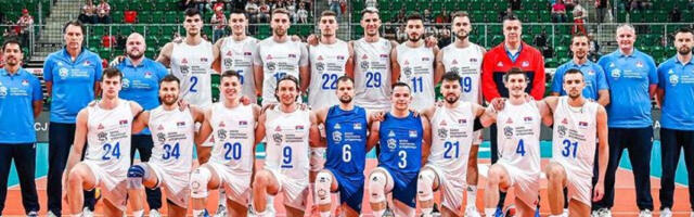 Србија поражена од Словеније 3:0, утешни сет припао „орловима”