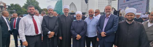 Predsjednik Mešihata na otvorenju džamije u Sisku