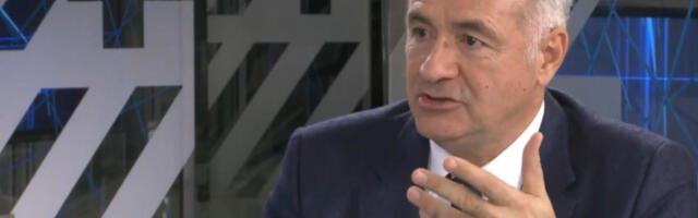 KONTROLISANI OD STRANOG ČINIOCA Lompar udario na Đilasa i Aleksića: Šta radite u skupštini?