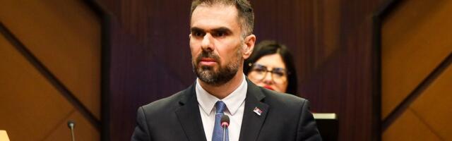 Mićin u Futogu otvorio novu zgradu mesne zajednice i salu Sokolskog Društva