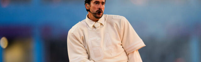 Neočekivani minimalizam, Bad Bunny u Zari na sceni Superboula