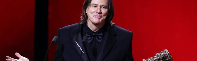 "Je l on nosi masku?": Šta se dešava sa licem Džima Kerija? - Društvene mreže gore