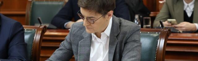 Brnabić udarila na opoziciju: Da li stvarno hoćemo da Srbiju vode Kaluđer, Alek, Cipiripi i Gandi? (VIDEO)