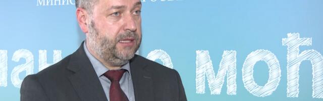 Ћилерџић: Бесплатне уџенике добиће око 96.000 ученика