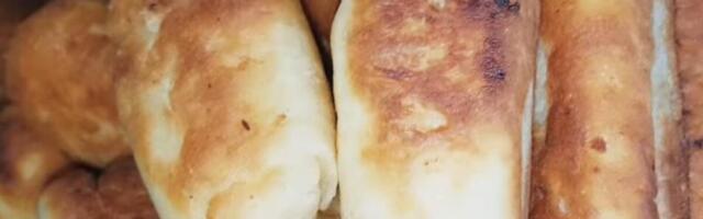 Ove ruske piroške koštaju manje od 300 dinara! Nahraniće čak 4 osobe, a tajna se krije u testu