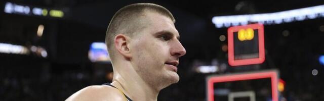 PAZI, NIKOLA GAZI: Novim tripl-dablom Jokić demolirao Oklahomu i ispisao nove stranice istorije NBA lige!