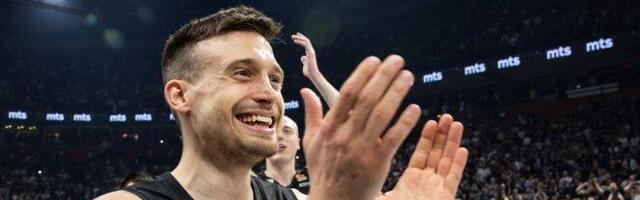 ALEKSA AVRAMOVIĆ ODUŠEVIO "GROBARE": Želim da što duže ostanem u Partizanu! A evo šta kaže o povratku na teren (VIDEO)