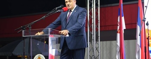 Dodik: Neće biti zatvaranja granica između RS i Srbije, od ponedeljka đaci ponovo u školama
