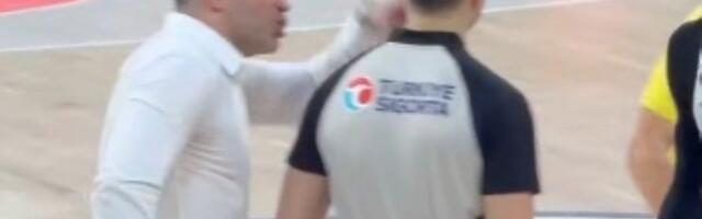 Selektor izgubio živce: Alimpijević nasrnuo na sudije!