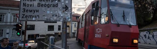 Sudarili se auto i tramvaj kod Buvljaka