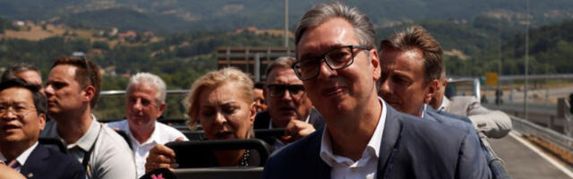 Vučić o blokadi auto-puta: Čestitam našim policajcima