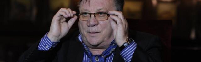 UMALO ZAJEDNO ODLETELI U SMRT! Halid Bešlić bio ludo zaljubljen u našu pevačicu, JEDVA IZVUKLI ŽIVU GLAVU tada