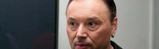 "Knezu je sve oprošteno": Pevačica ga prevazišla u neznanju engleskog (VIDEO)