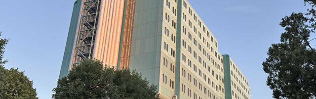 „Zdravstvo Srbije je poput oronulog zida“: Alarmantne poruke stručnjaka sa skupa u Zrenjaninu