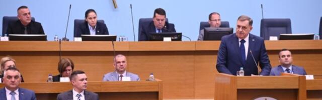 Skupština RS i Dodik izazivaju državu referendumom
