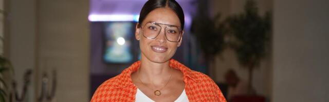 MIRKA VASILJEVIĆ U PROVIDNOJ HALJINI OD ČIPKE Smelo izdanje poznate glumce, ovakvu je još niste videli (FOTO)