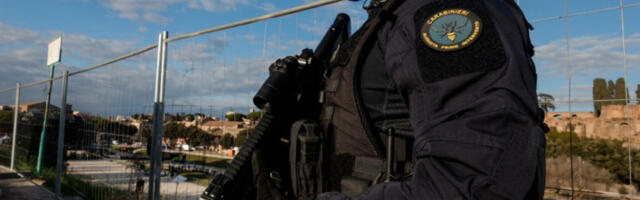 Убио школског друга због фотографија