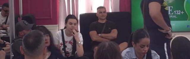 "Daj vodu, otvori vrata" Anita Stanojlović se onesvestila u Eliti! Usred svađe sručila se na pod