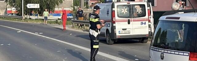 HOROR KOD ČAČKA! Poginula žena na obilaznici - Pokosio je sanitet pod rotacijom! (FOTO, VIDEO)