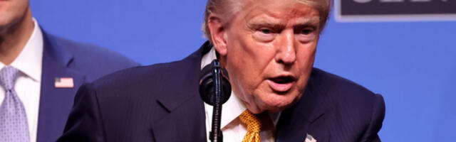 Трамп: Иран је молио за наставак разговора, али прекид ватре је завршен