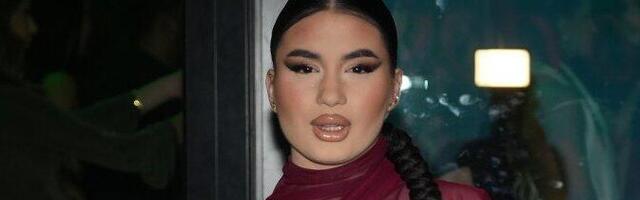 Šok izdanje Zorane Mićanović! Pevačica obukla providnu haljinu, grudi jedva prekrila parčem tkanine (FOTO)