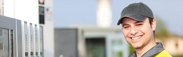NIS PRED SANKCIJAMA Nudi posao za 200 ljudi na pumpama