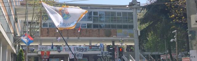 Studenti peti dan blokiraju zgrade RTS-a