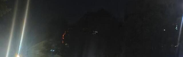 Građani dočekali Matovića ispred kuće (VIDEO)