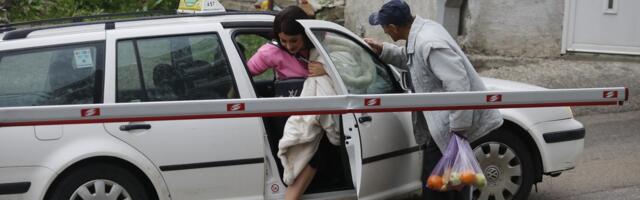 Pevačicu PREVARIO MUŽ, ona se RAZVELA, a onda i sama postala LJUBAVNICA KOLEGE: Njegova besna supruga je javno optužila!