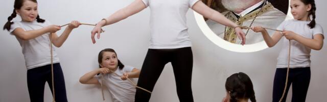 KOJE ŽENE SE “VEZUJU” NA MATERICE: Sveštenik Dušan Kolunđić osvetljava običaje i simboliku današnjeg praznika